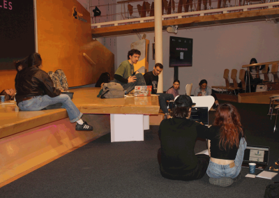 equipos trabajando en CRR 2026 4